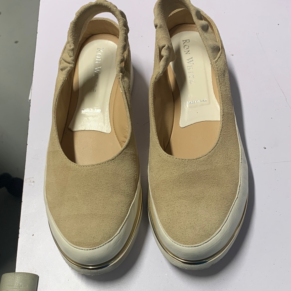 Ron White Women's Tan Suede Loafers